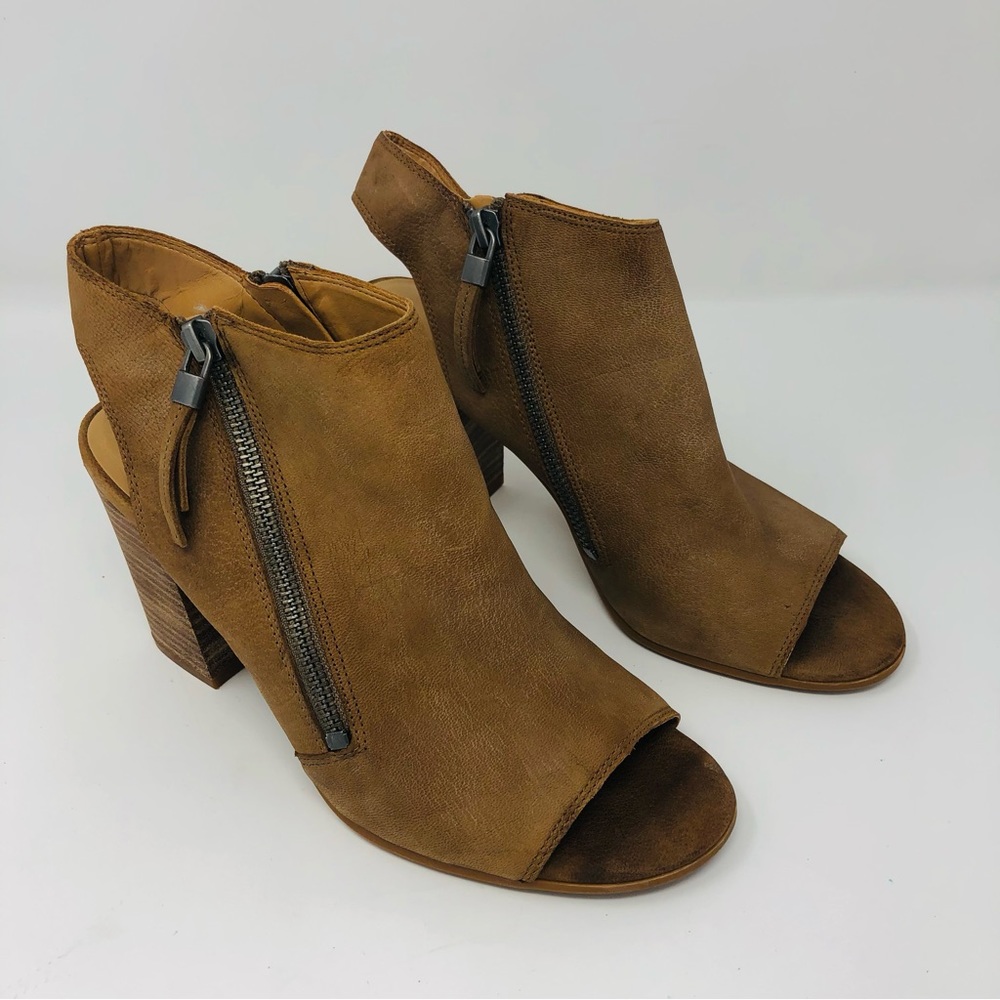 FRANCO SARTO 7.5 Knox Tan Nubuck Leather Peep Toe Zipper Block Heel Boho Mules